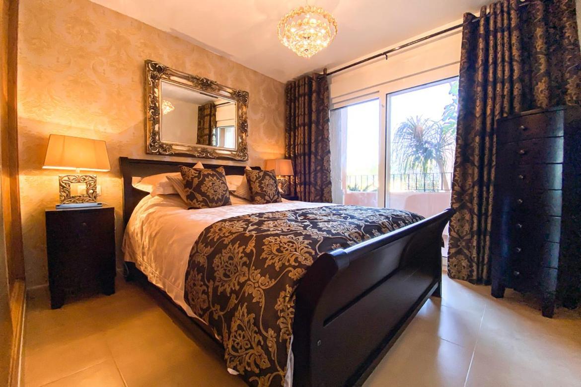 Luxury South Facing Groundfloor Apt ตอร์เร-ปาเชโก ภายนอก รูปภาพ